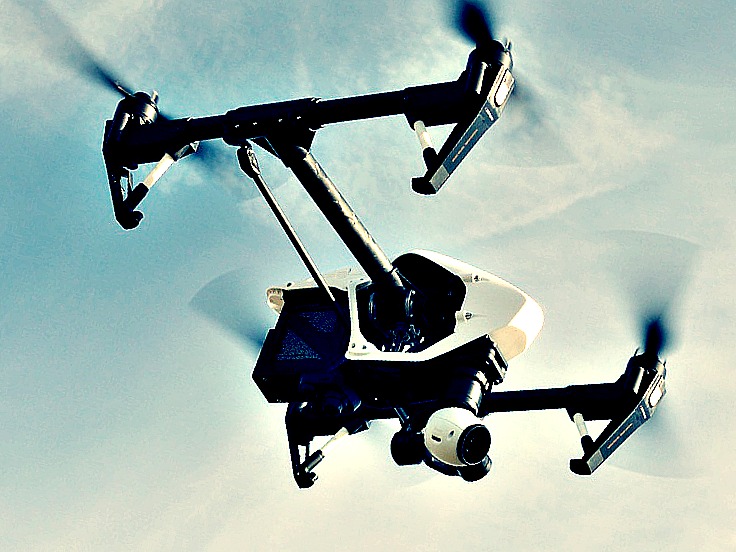 Le drone, nouvel outil pour prendre des photos et des vidéos