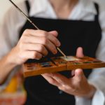 Learn how to paint canvas pictures
