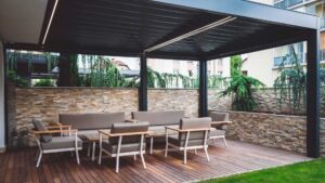 terrasse maison rénovée