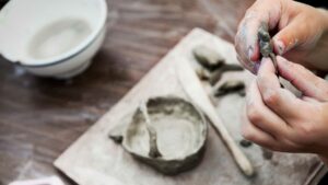 activité de poterie